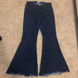 Judy Blue Bellbottoms